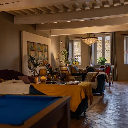מלון Maison Toscane In A Remarkable Village - Heated Pool, Jacuzzi, Billiard & Ensuite Luxury Bedrooms Terraube