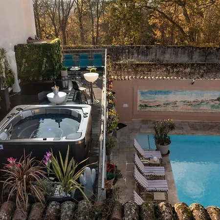 Maison Toscane In A Remarkable Village - Heated Pool, Jacuzzi, Billiard & Ensuite Luxury Bedrooms מלון 4*