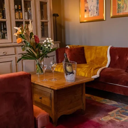 Maison Toscane In A Remarkable Village - Heated Pool, Jacuzzi, Billiard & Ensuite Luxury Bedrooms