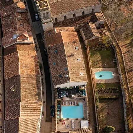 מלון Maison Toscane In A Remarkable Village - Heated Pool, Jacuzzi, Billiard & Ensuite Luxury Bedrooms Terraube