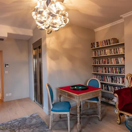 Hotel Maison Toscane In A Remarkable Village - Heated Pool, Jacuzzi, Billiard & Ensuite Luxury Bedrooms